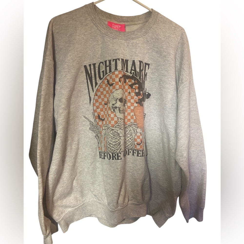 Super mrkt Halloween skeleton coffee Graphic Sweatshirt ladies medium large
